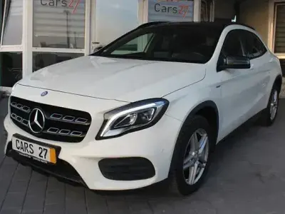 Gebraucht Mercedes GLA200 AMG line 156 PS (114 kW) 2017 Weiß SUV