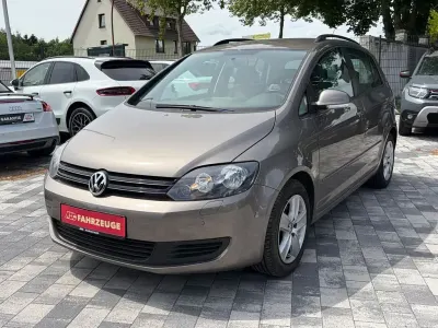 Gebraucht VW Golf Plus Cross Comfortline 122 PS (89 kW) 2009 Braun Van / Kleinbus