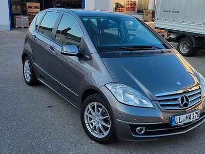 Usata Mercedes A170 Elegance 116 CV (85 kW) 2009 Grigio Monovolume
