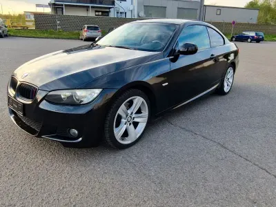 Używany BMW 320 Comfort Edition 177 KM (130 kW) 2010 Czarny Coupe