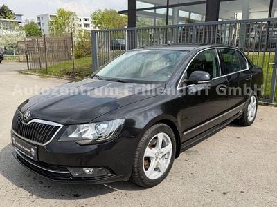 Gebraucht Skoda Superb Ambition 160 PS (117 kW) 2015 Schwarz Limousine