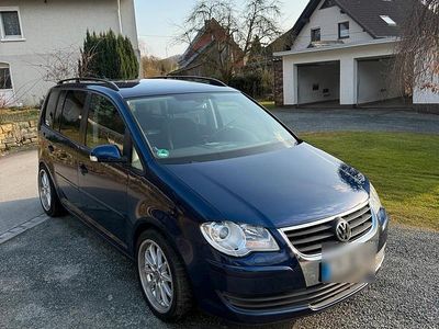 Gebraucht VW Touran 105 PS (77 kW) 2008 Blau Van / Kleinbus