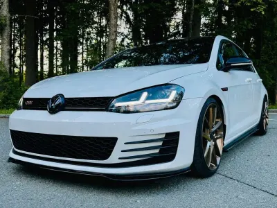Używany VW Golf VII GTI 230 KM (169 kW) 2016 Biały Sedan/Limuzyna