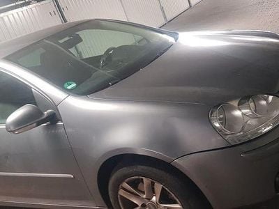 VW Golf V