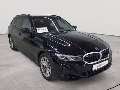 Schwarz uni Gebraucht 2022 BMW 320 Sport Line Kombi | 21.389 € (Superpreis)