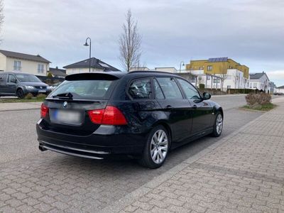 gebraucht BMW 330 d Touring Edition Exclusive AHK, Pano, HK