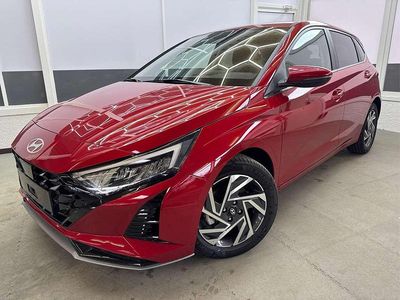 Neu Hyundai i20 Style 99 PS (72 kW) 2025 Dragon red wr7 Kleinwagen