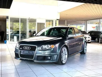 Gebraucht Audi RS4 Sport 420 PS (308 kW) 2006 Grau Limousine