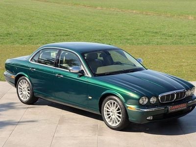 Second-hand Jaguar XJ8 Executive 298 CP (219 kW) 2006 Verde Berlinǎ