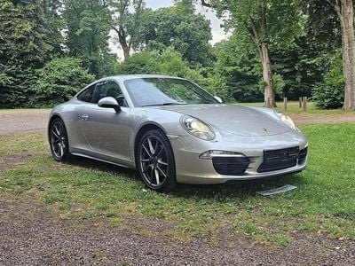 Porsche 911 Carrera 4