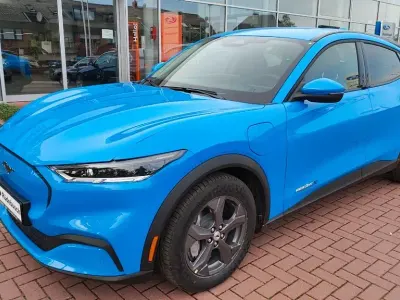 Gebraucht Ford Mustang Mach-E Extended Range 216 kW (294 PS) 2022 Blau SUV