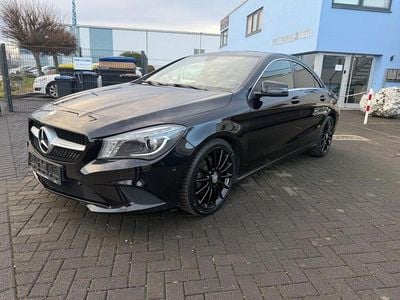 Gebraucht Mercedes CLA200 156 PS (114 kW) 2013 Kosmosschwarz Limousine