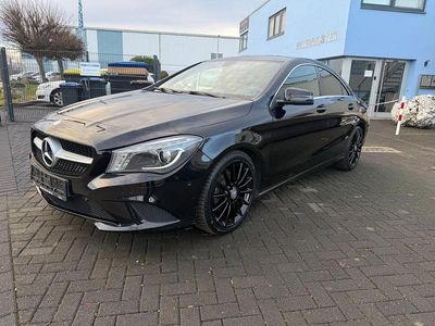 Kosmosschwarz Gebraucht 2013 Mercedes CLA200 Limousine | 13.950 € (Etwas zu teuer)