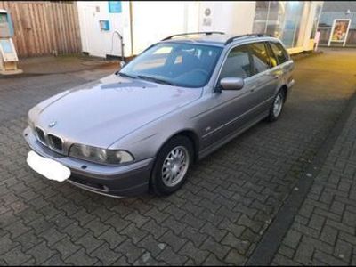 gebraucht BMW 520 E39 Automatische i