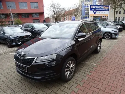 Second-hand Skoda Karoq Clever 150 CP (110 kW) 2021 Negru SUV