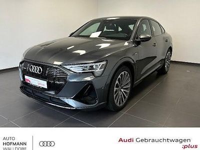 Grau Gebraucht 2021 Audi Q8 Sportback e-tron S-Line SUV | 48.680 € (Fairer Preis)