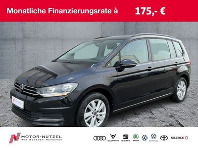 Gebraucht VW Touran Comfortline 150 PS (110 kW) 2022 Deep black perleffekt Van / Kleinbus