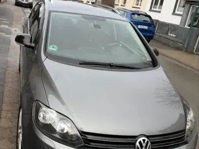 Gebraucht VW Golf Plus Cross 122 PS (89 kW) 2012 Grau Limousine