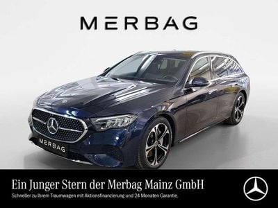 Gebraucht Mercedes E300 Advanced 204 PS (150 kW) 2024 Metalliclack nautikblau Kombi