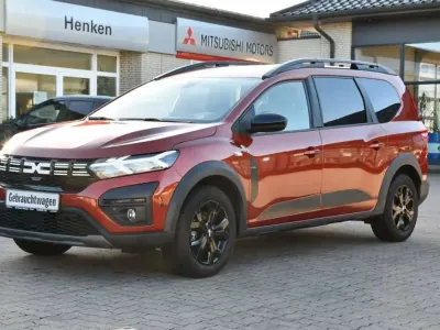 Gebraucht Dacia Jogger Extreme 141 PS (103 kW) 2023 Terracottabraun Van / Kleinbus