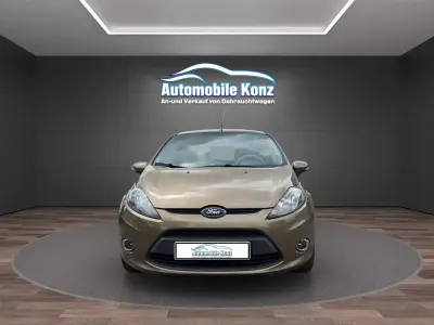 Gebraucht Ford Fiesta Trend 60 PS (44 kW) 2011 Gold Kleinwagen