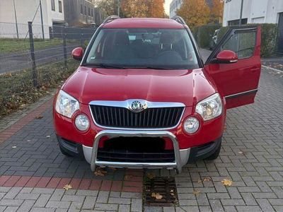 Gebraucht Skoda Yeti 105 PS (77 kW) 2011 Rot SUV