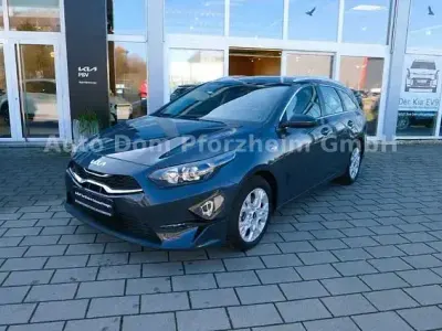 Gebraucht Kia Ceed Sportswagon Comfort 99 PS (72 kW) 2024 Grau Kombi