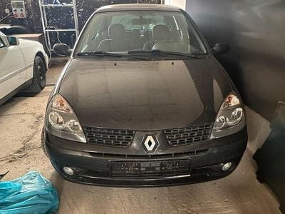 Renault Clio II