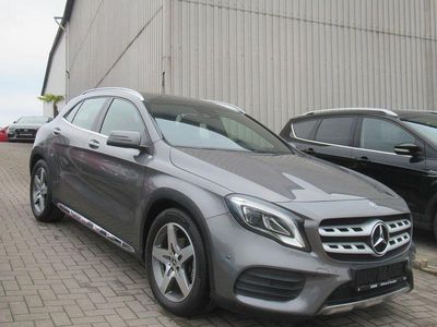 Gebraucht Mercedes GLA180 AMG 122 PS (89 kW) 2019 Grau SUV