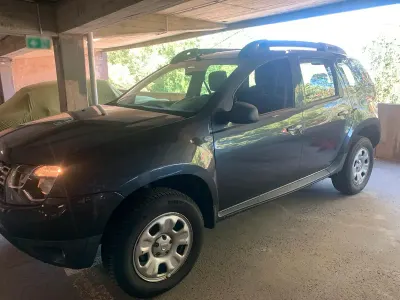 Gebraucht Dacia Duster 128 PS (94 kW) 2014 Grau SUV