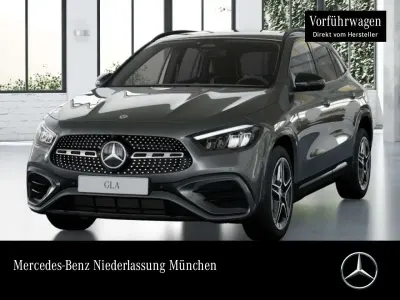 Gebraucht Mercedes GLA220 AMG 190 PS (139 kW) 2026 Grau SUV