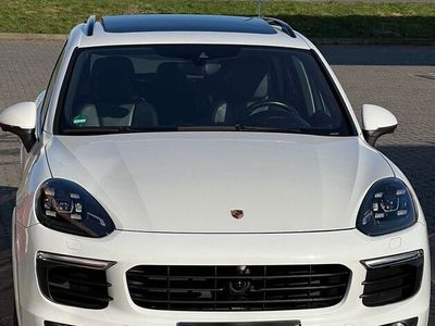 gebraucht Porsche Cayenne S E-Hybrid Platinum Edition E- 2017 Garantie*