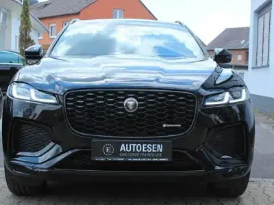 Gebraucht Jaguar F-Pace R-Dynamic 250 PS (183 kW) 2022 Schwarz SUV