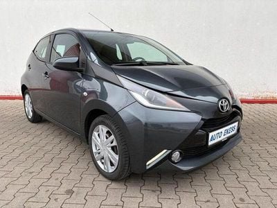 Gebraucht Toyota Aygo X-play 136 PS (100 kW) 2017 Grau Kleinwagen