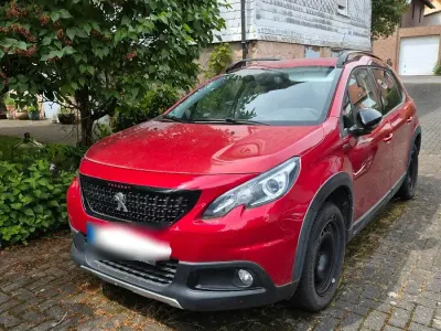 Gebraucht Peugeot 2008 GT-line 110 PS (80 kW) 2018 Rot SUV