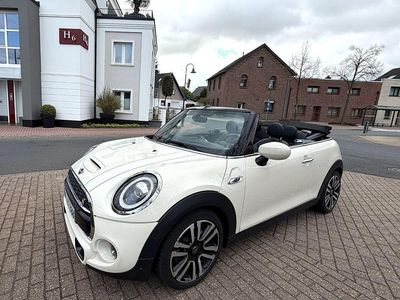 Gebraucht Mini Cooper S 192 PS (141 kW) 2019 Weiß Kleinwagen