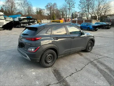 Gebraucht Hyundai Kona 105 PS (77 kW) 2023 Grau SUV