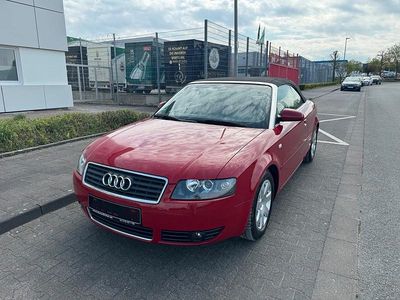 Gebraucht Audi A4 Cabriolet 170 PS (125 kW) 2002 Rot Cabrio