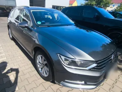 Gebraucht VW Passat Comfortline 190 PS (139 kW) 2016 Grau Kombi