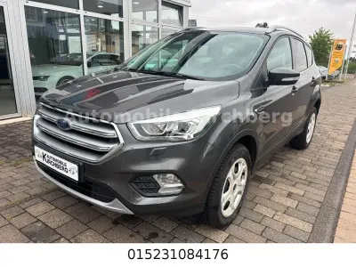 Gebraucht Ford Kuga Cool & Connect 150 PS (110 kW) 2019 Grau SUV