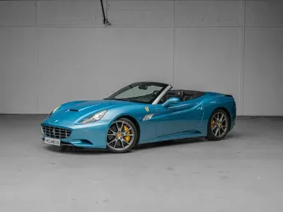 Gebraucht Ferrari California 460 PS (338 kW) 2011 Blau Cabrio
