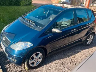 Brugt Mercedes A180 109 HK (80 kW) 2005 Blå Hatchback