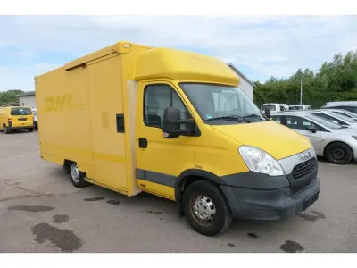 Gebraucht Iveco Daily 106 PS (77 kW) 2013 Gelb Van