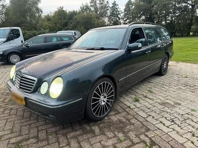 Mercedes E430
