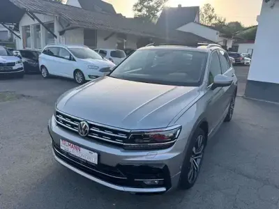Gebraucht VW Tiguan Highline 239 PS (175 kW) 2020 Silber SUV