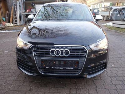 Gebraucht Audi A1 Attraction 122 PS (89 kW) 2012 Schwarz Limousine