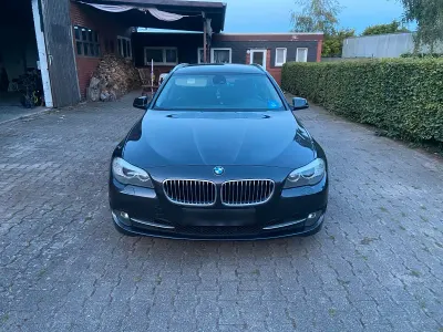 Gebraucht BMW 525 204 PS (150 kW) 2011 Braun Limousine