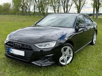 Gebraucht Audi A4 Black Edition 204 PS (150 kW) 2022 Schwarz Limousine