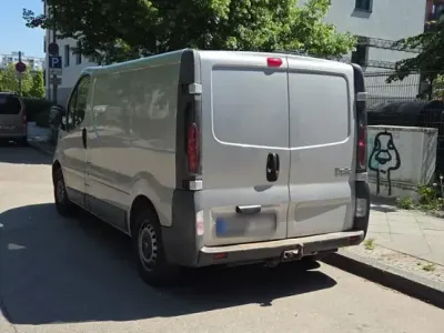 Gebraucht Renault Trafic 81 PS (59 kW) 2005 Grau Van / Kleinbus