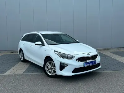Używany Kia Ceed 135 KM (99 kW) 2018 Biały Hatchback